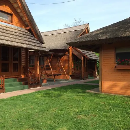 아파트 Sulyom Panzio