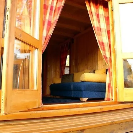 아파트 Sulyom Panzio *