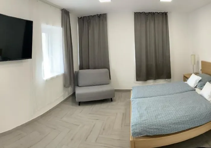 Daire Sulyom Panzio Tiszafüred